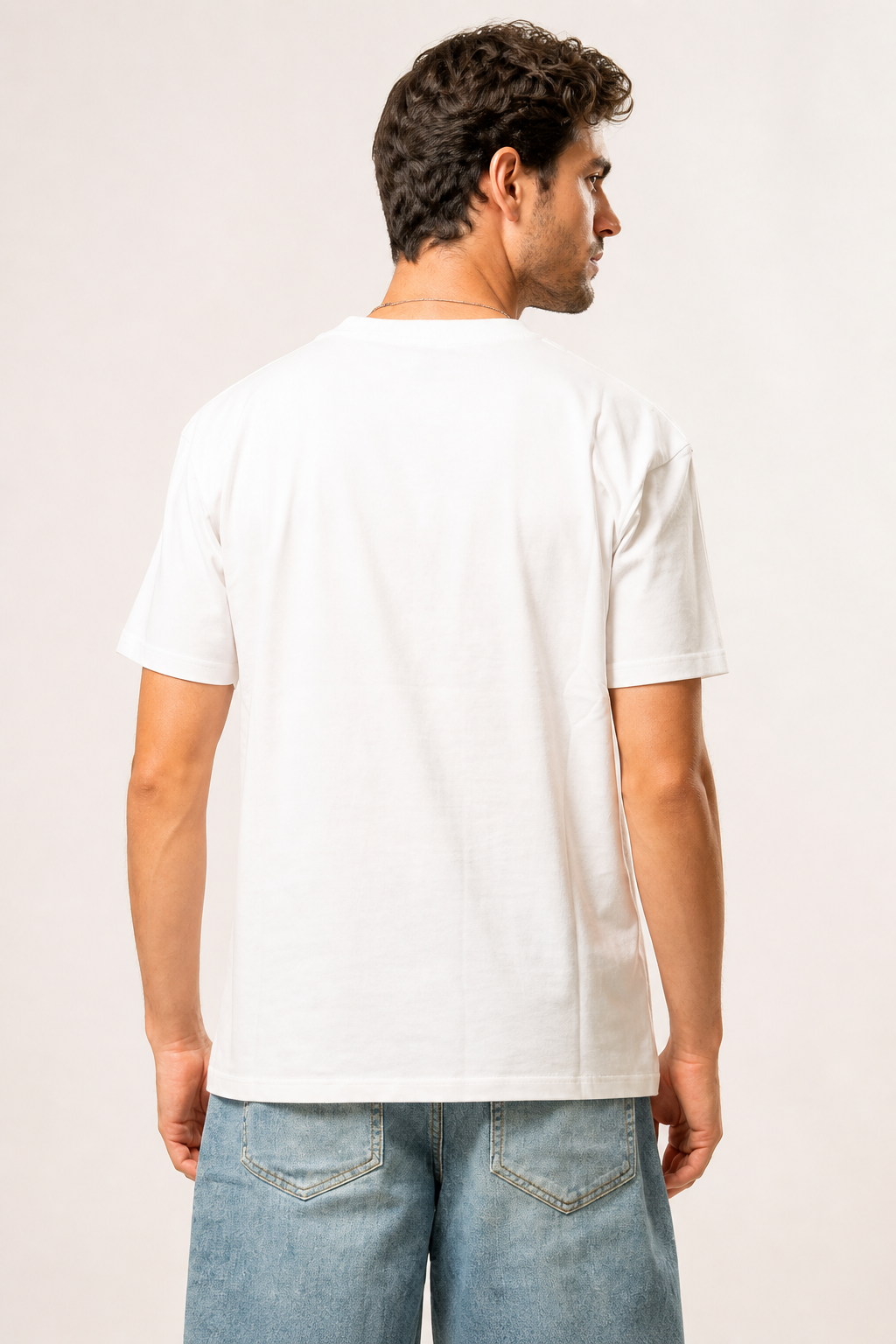 T-shirt con logo sul lato