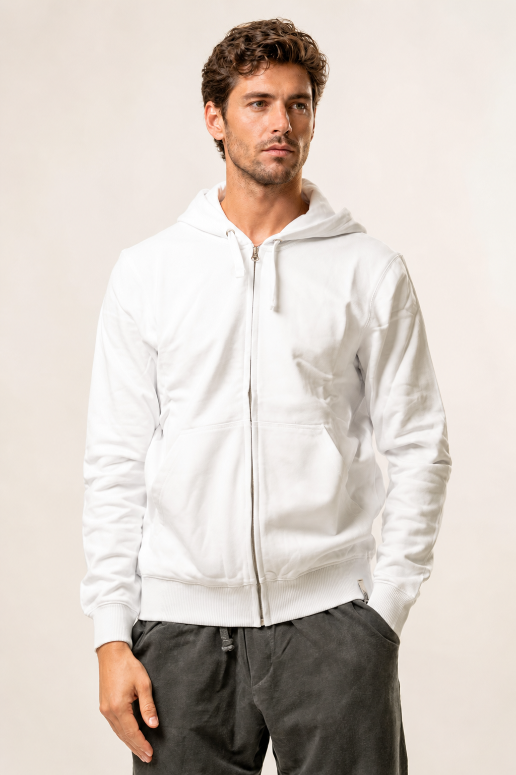Felpa con zip e cappuccio
