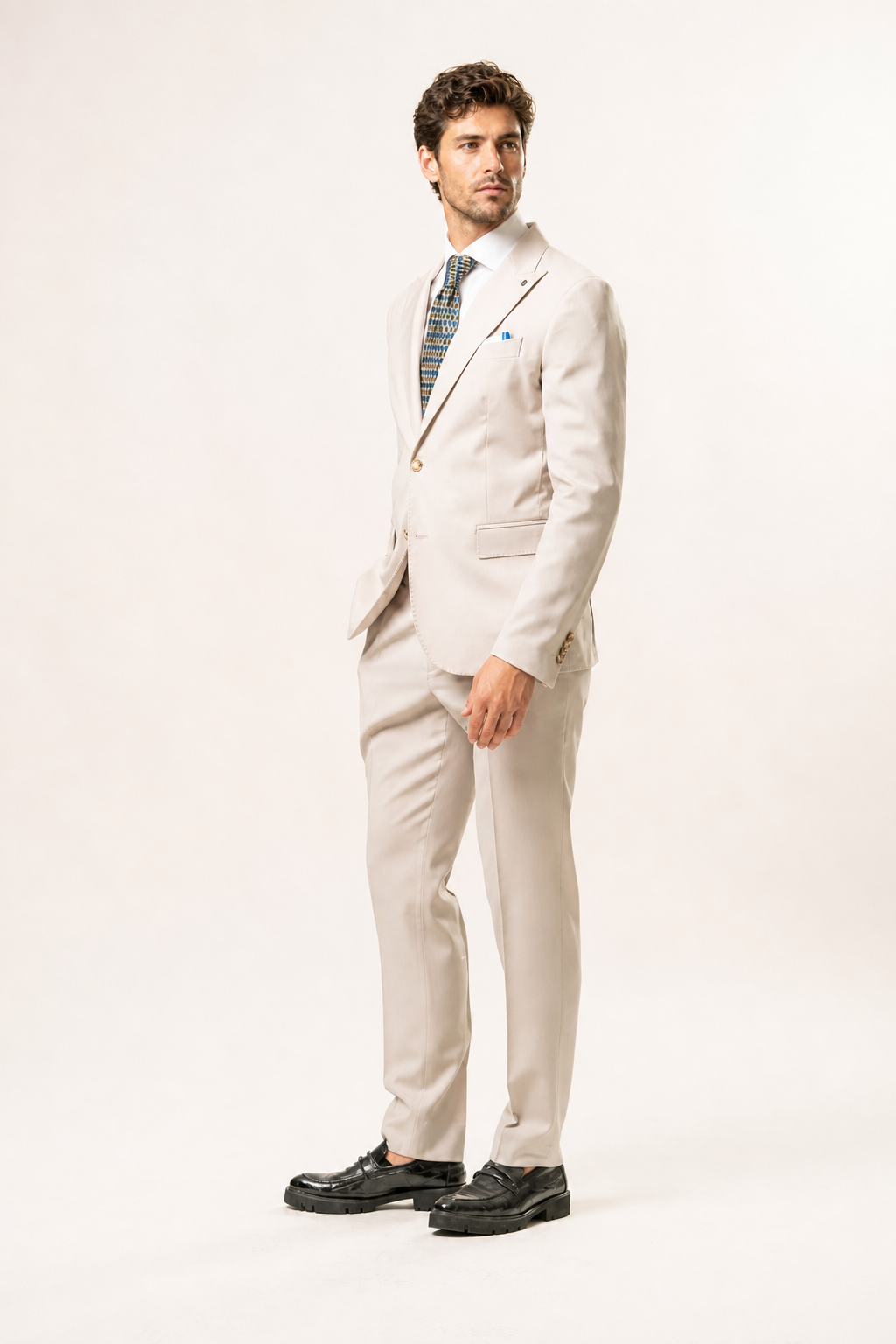 Abito mono petto classico