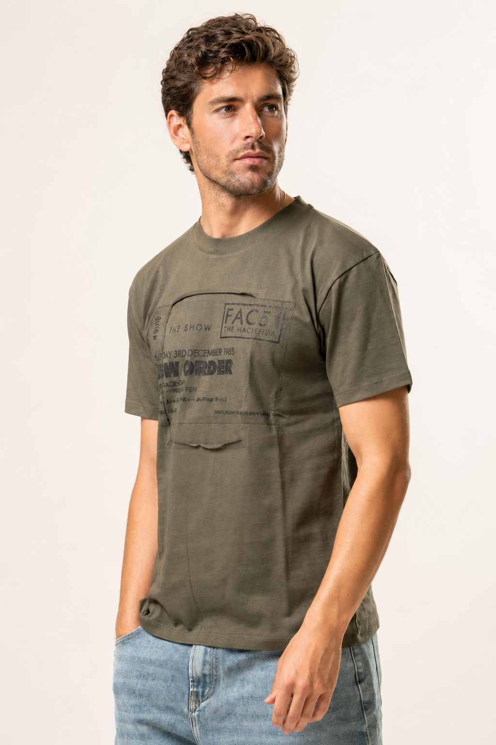 T-shirt con disegno centrale