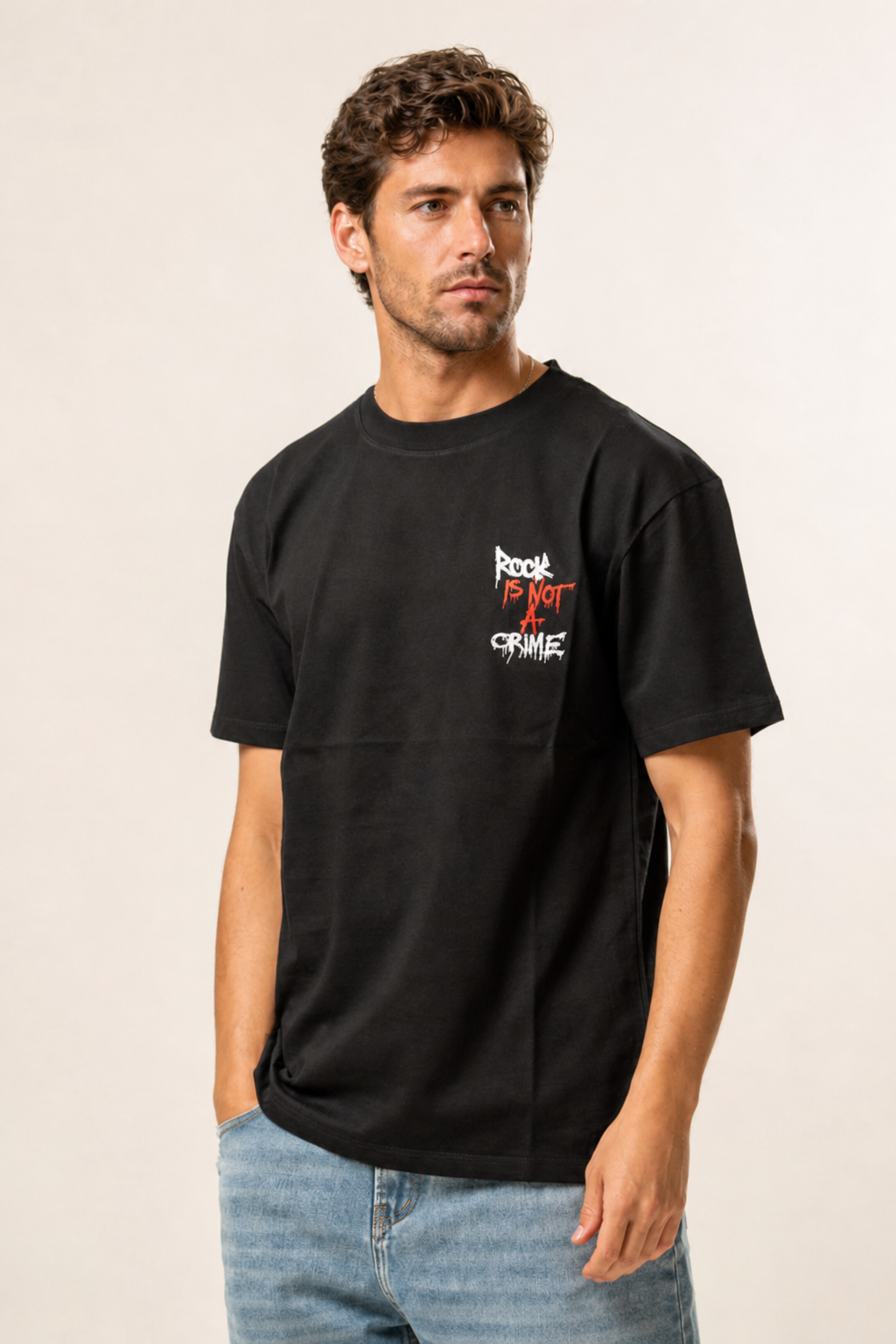 T-shirt con logo sul lato