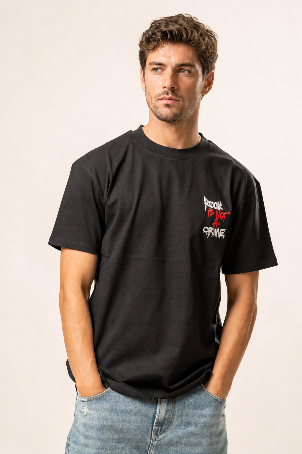 T-shirt con logo sul lato