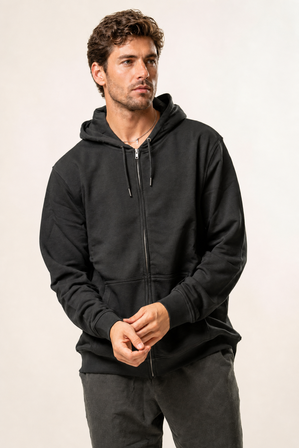 Felpa con zip e cappuccio