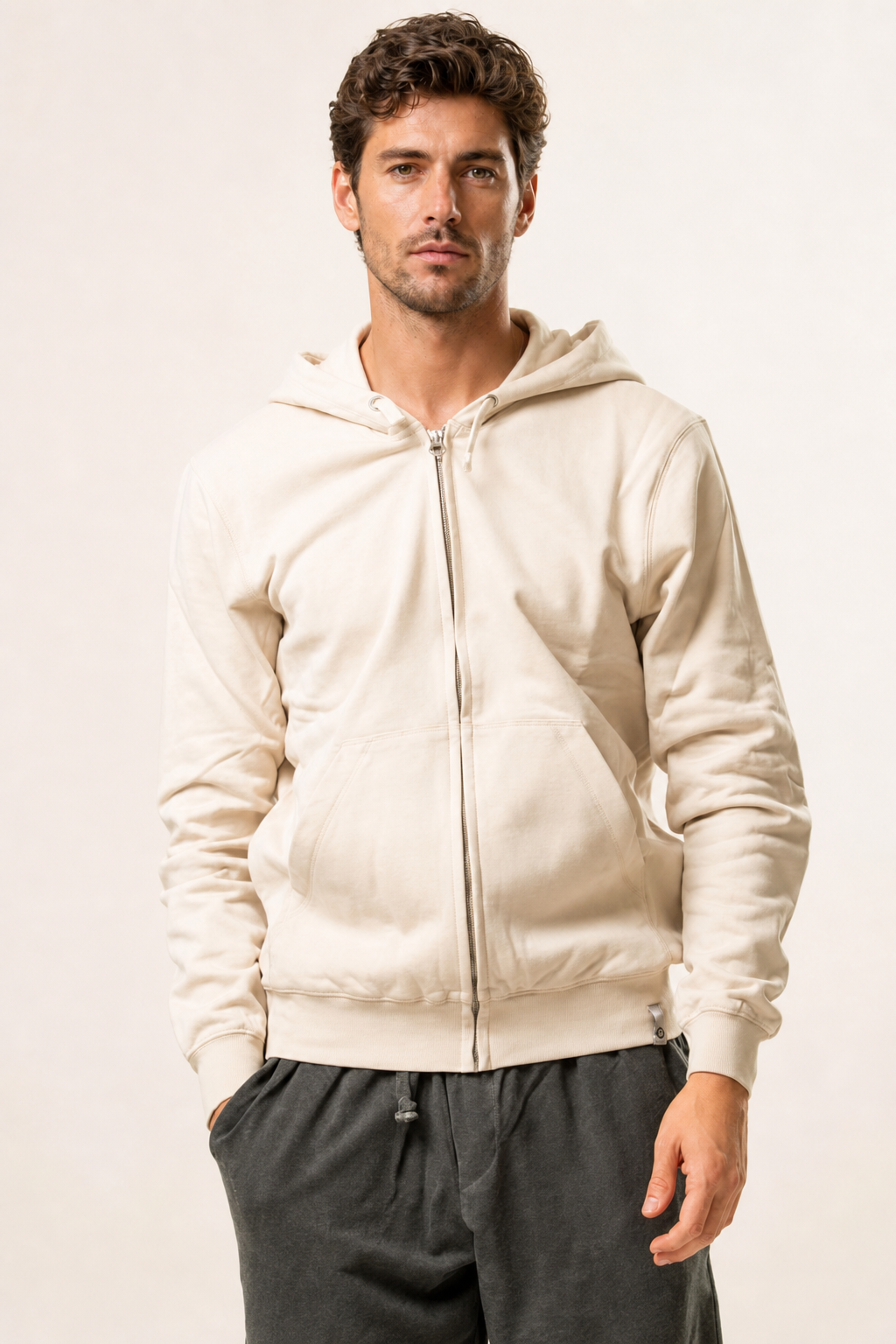 Felpa con zip e cappuccio