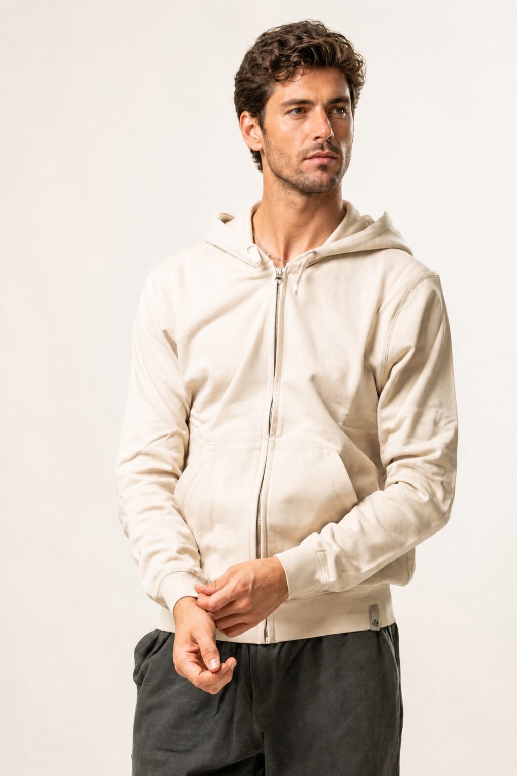 Felpa con zip e cappuccio