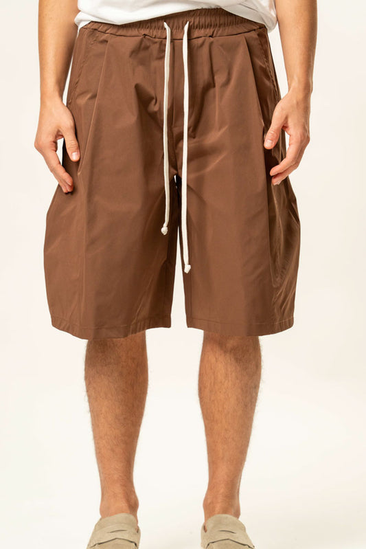 Pantaloni corti con laccio lungo