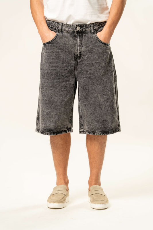 Pantaloni jeans corti