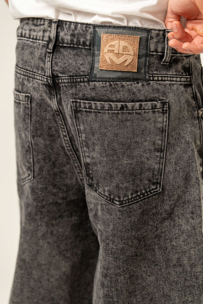 Pantaloni jeans corti