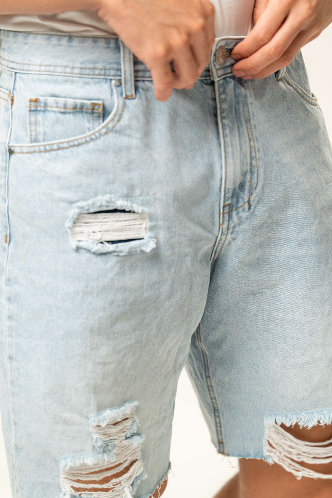 Pantaloni jeans corti