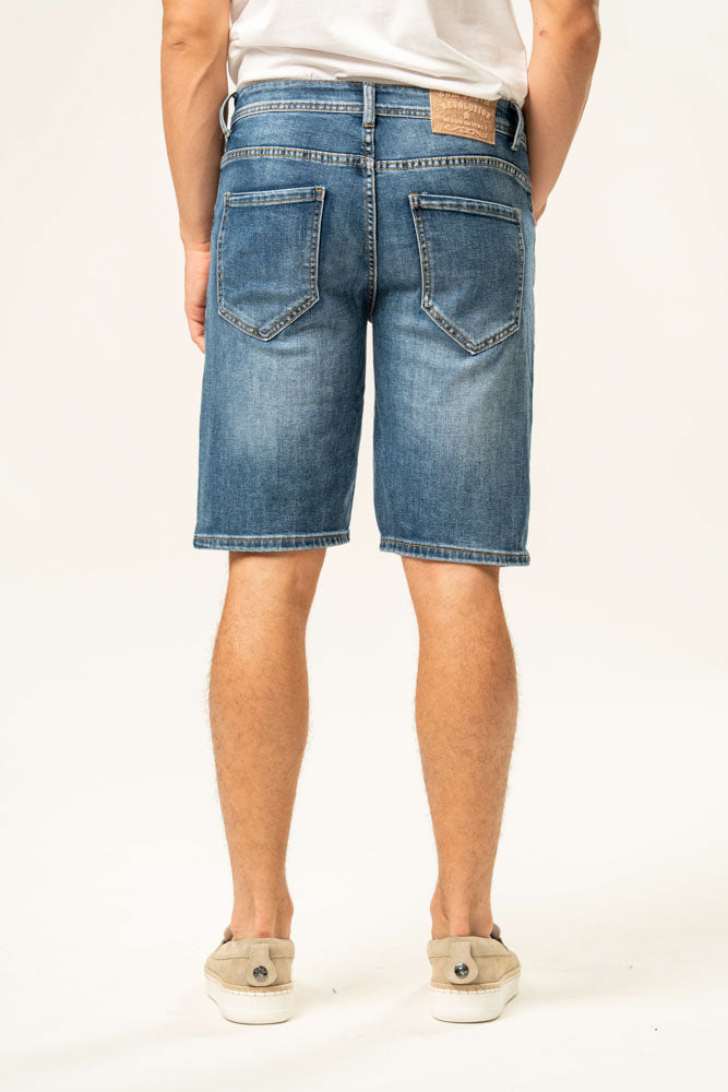 Pantaloni di jeans corti