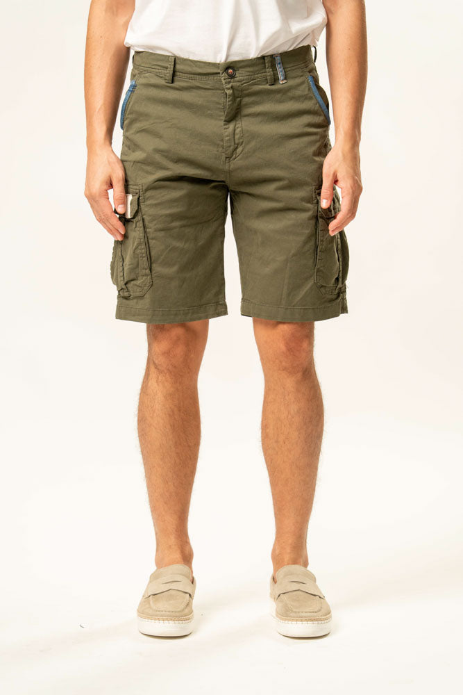 Pantalone corto 100% cotone