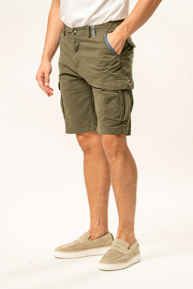 Pantalone corto 100% cotone