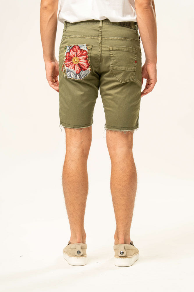 Pantalone corto 100% cotone con ricamo