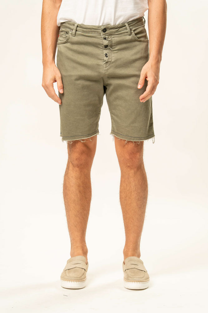 Pantalone corto 100% cotone con ricamo