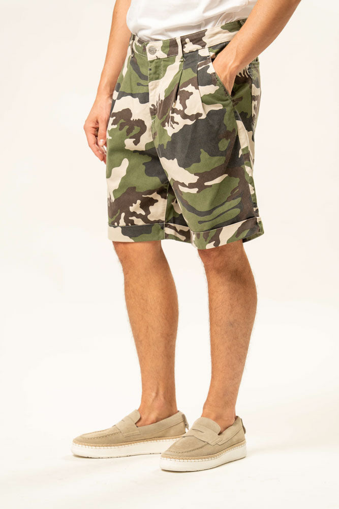 Pantalone corto 100% cotone