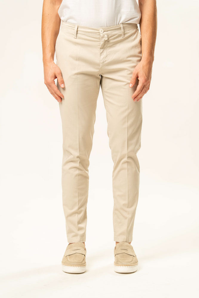 Pantalone classico 100% cotone