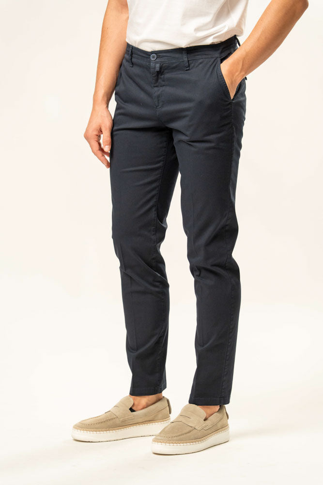 Pantalone classico 100% cotone