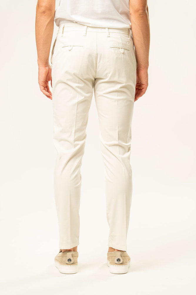 Pantalone classico 100% cotone