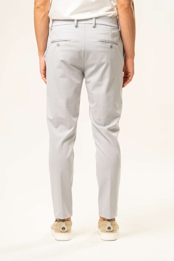 Pantalone classico semplice