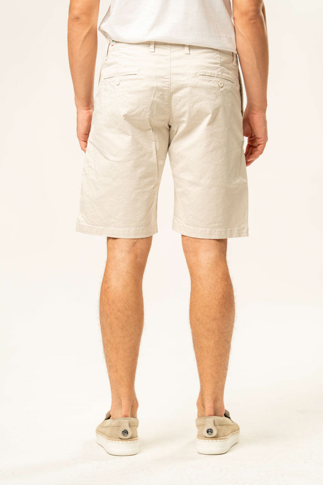 Pantalone corto semplice