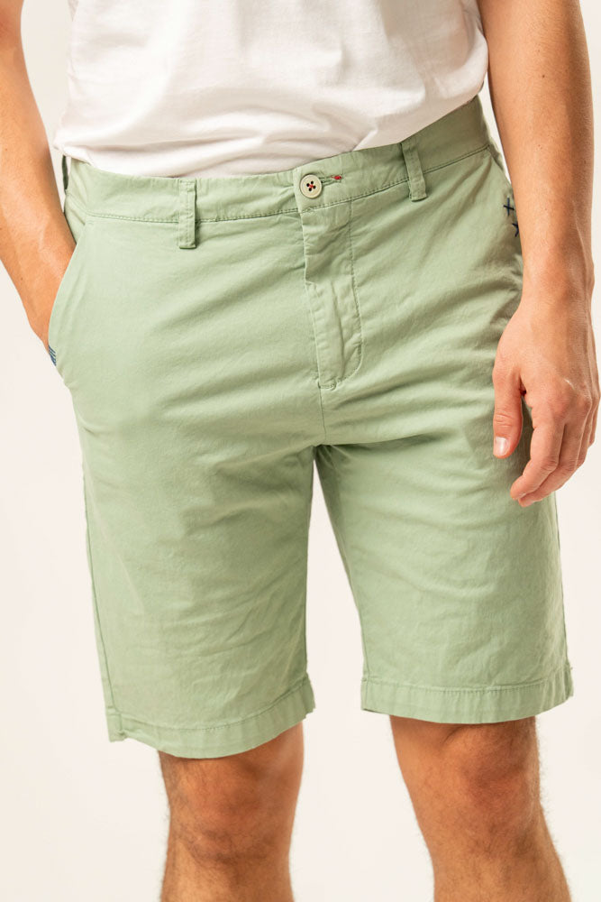 Pantalone corto semplice