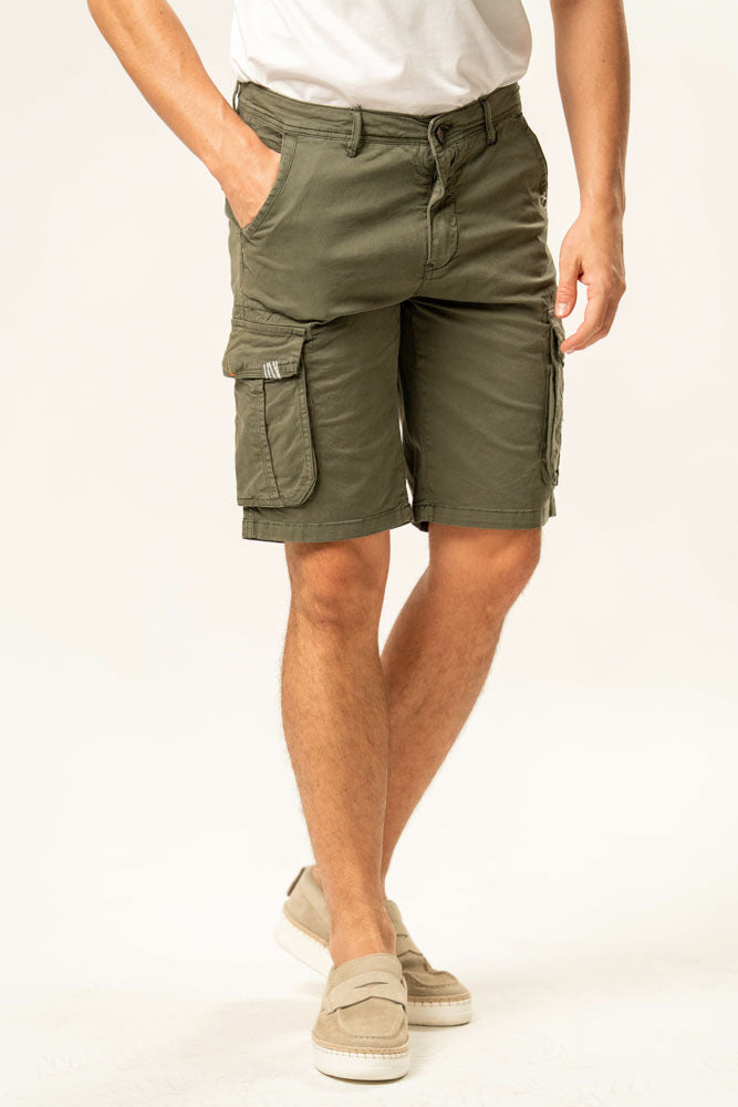 Pantalone corto semplice