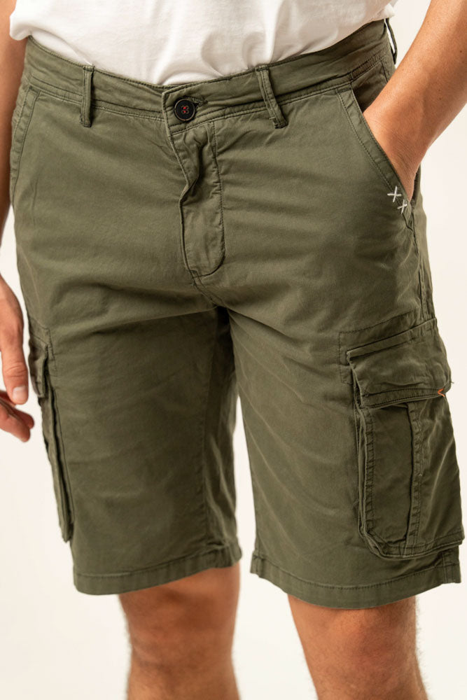 Pantalone corto semplice