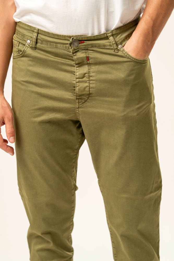 Pantalone elegante classico