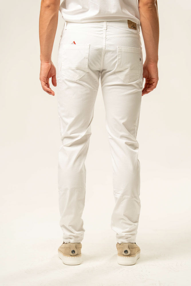 Pantalone elegante classico