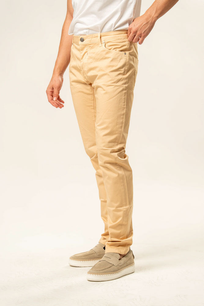 Pantalone elegante classico