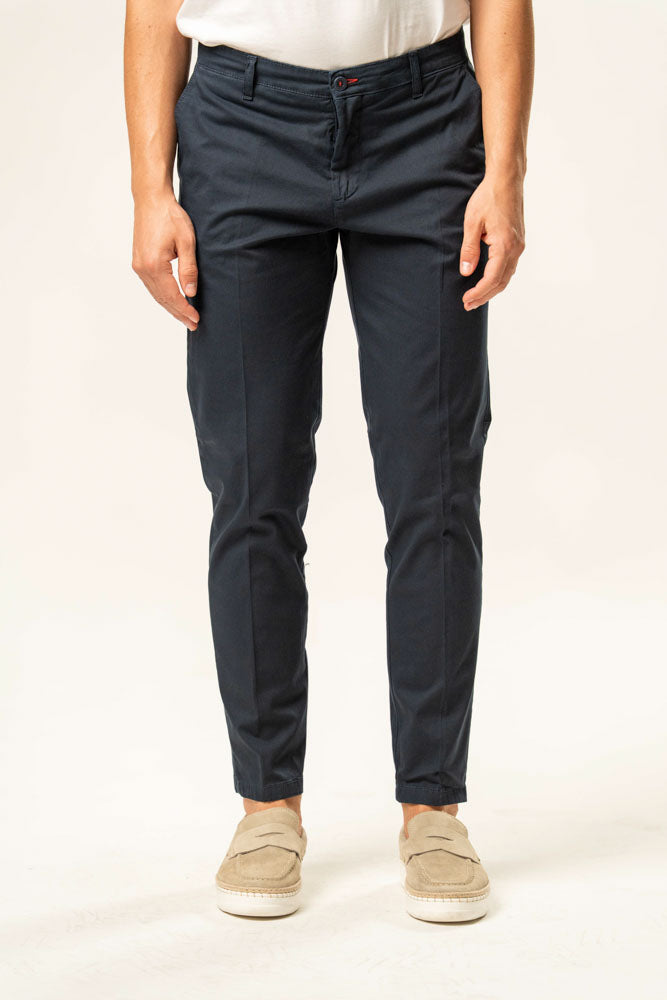 Pantalone classico 100% cotone